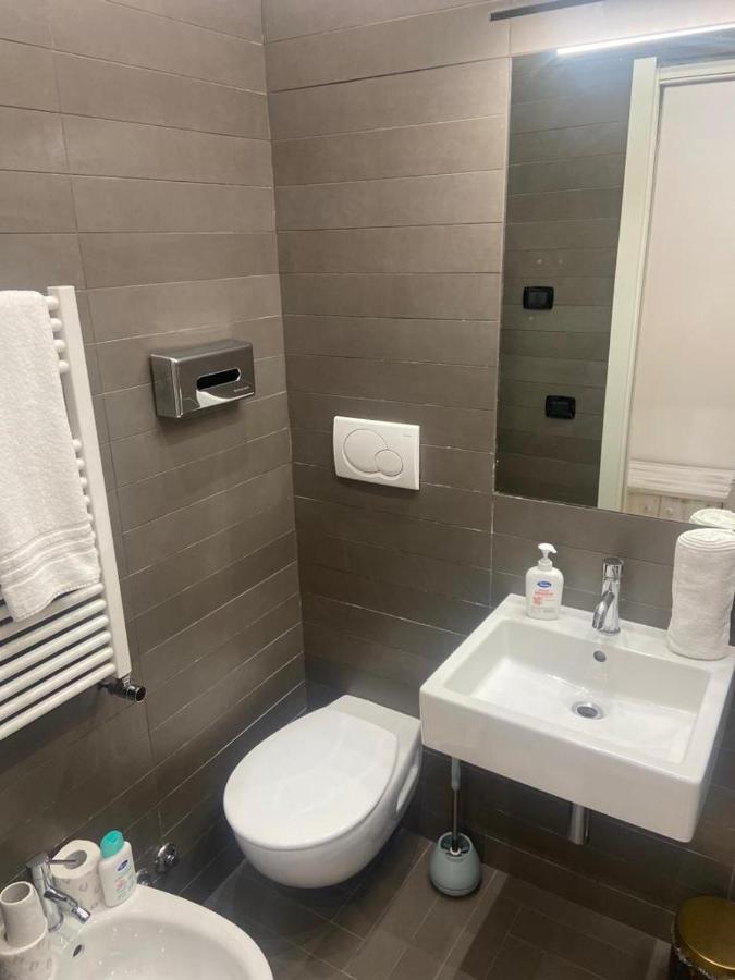 Golfo Di Orosei Rooms Рим Екстер'єр фото