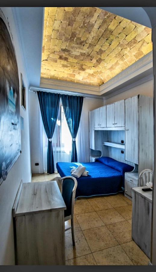 Golfo Di Orosei Rooms Рим Екстер'єр фото