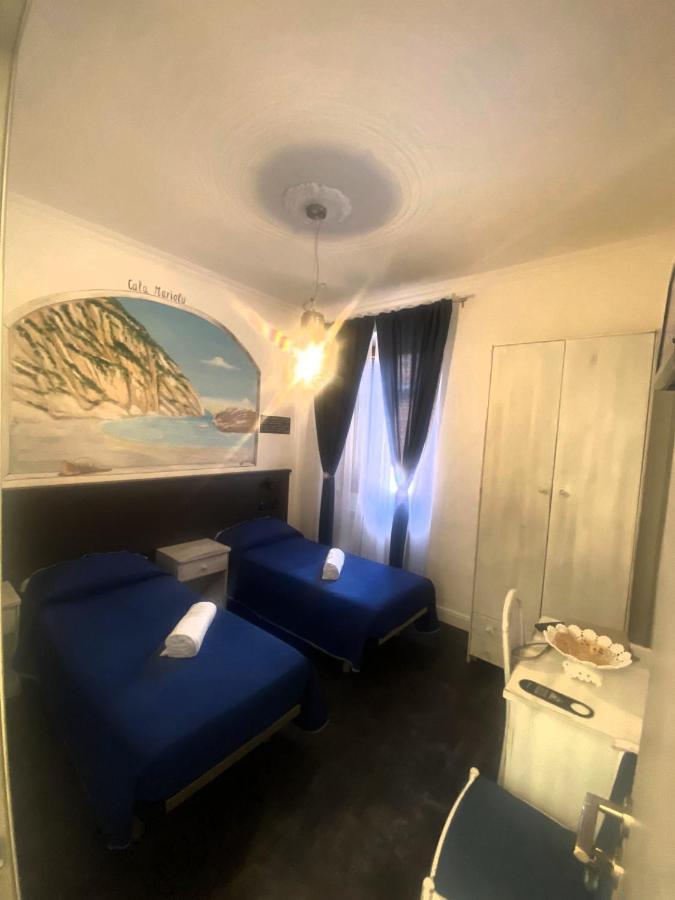 Golfo Di Orosei Rooms Рим Екстер'єр фото